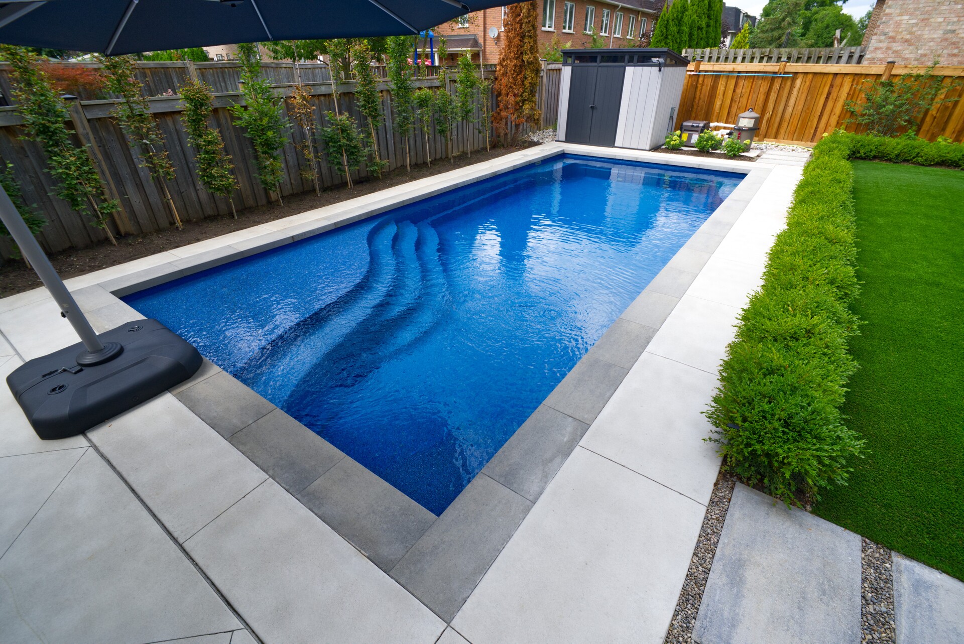 Vinyl Over Concrete/Steel Pools