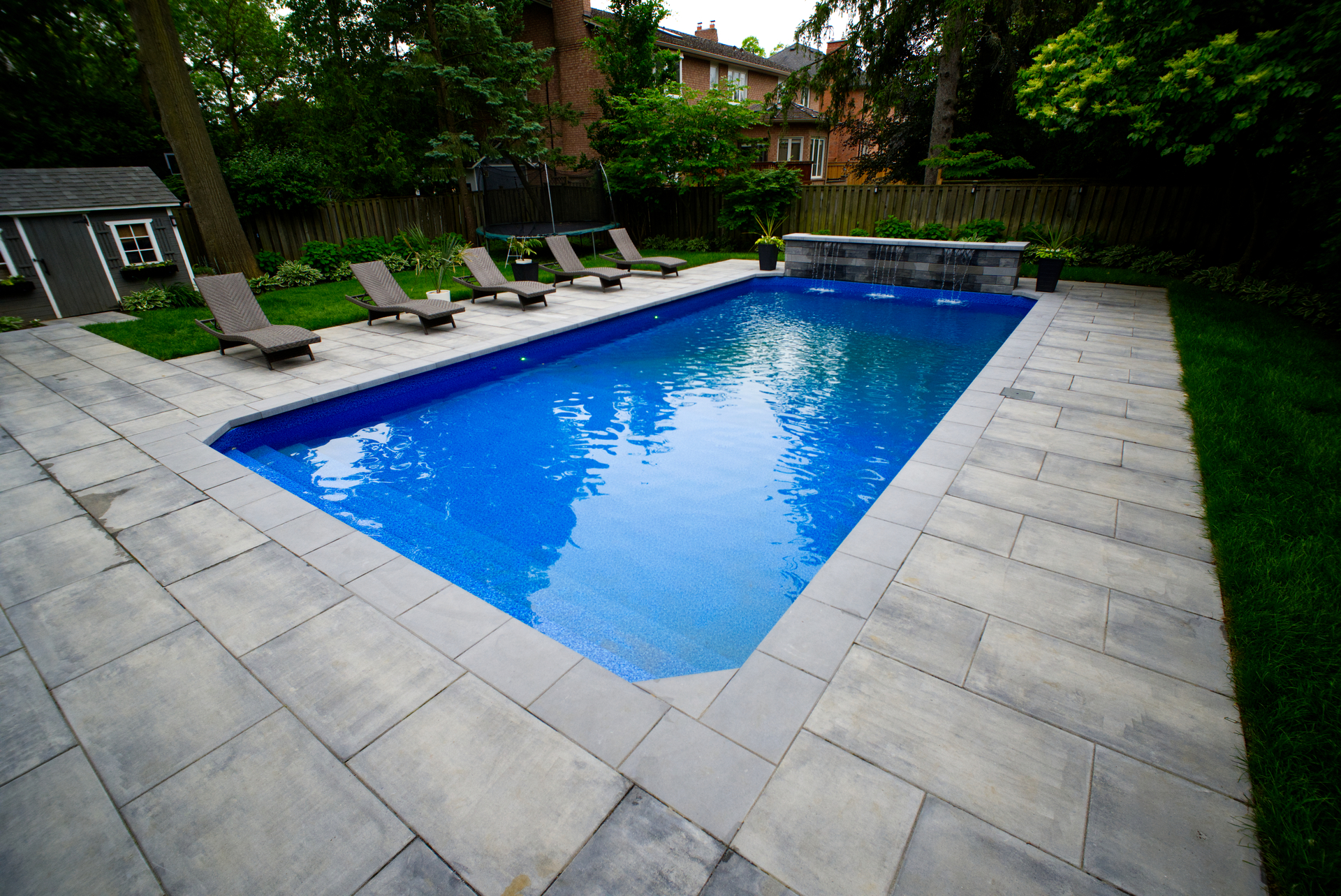 Vinyl Over Concrete/Steel Pools