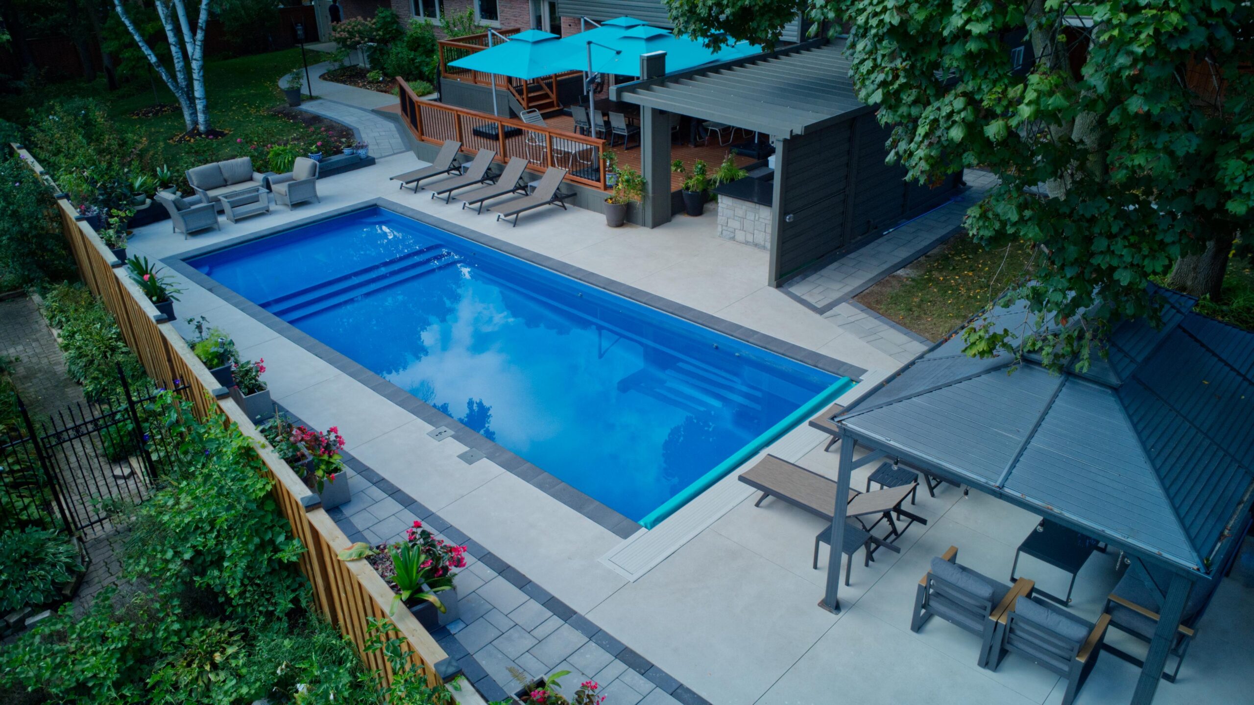 Vinyl inground pool in Etobicoke